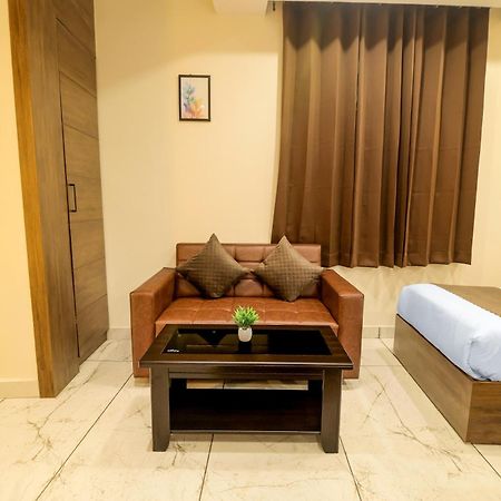 הרידוואר Hotel Hari Dhara, 100 Meters From Har-Ki-Pauri מראה חיצוני תמונה