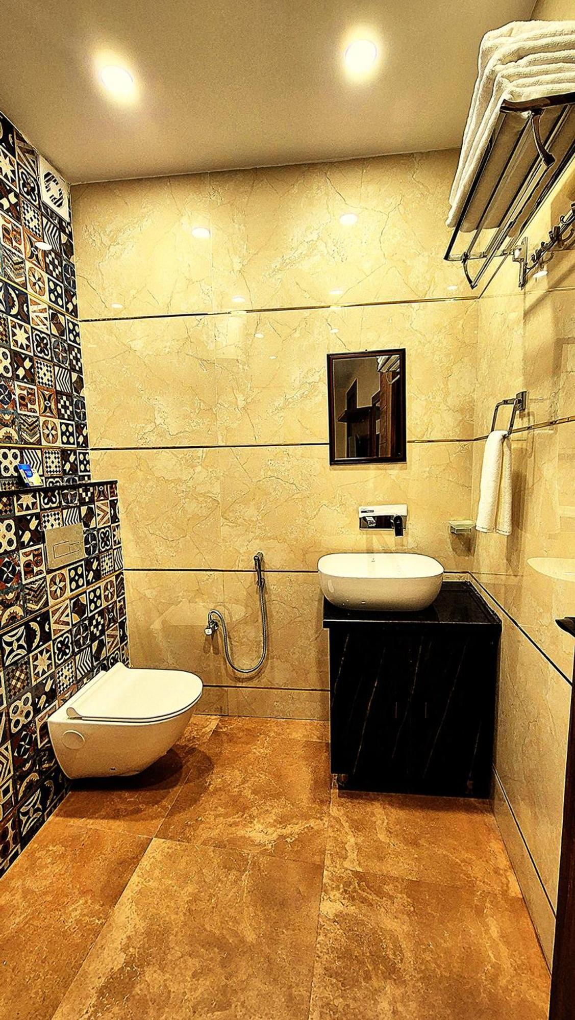 הרידוואר Hotel Hari Dhara, 100 Meters From Har-Ki-Pauri מראה חיצוני תמונה