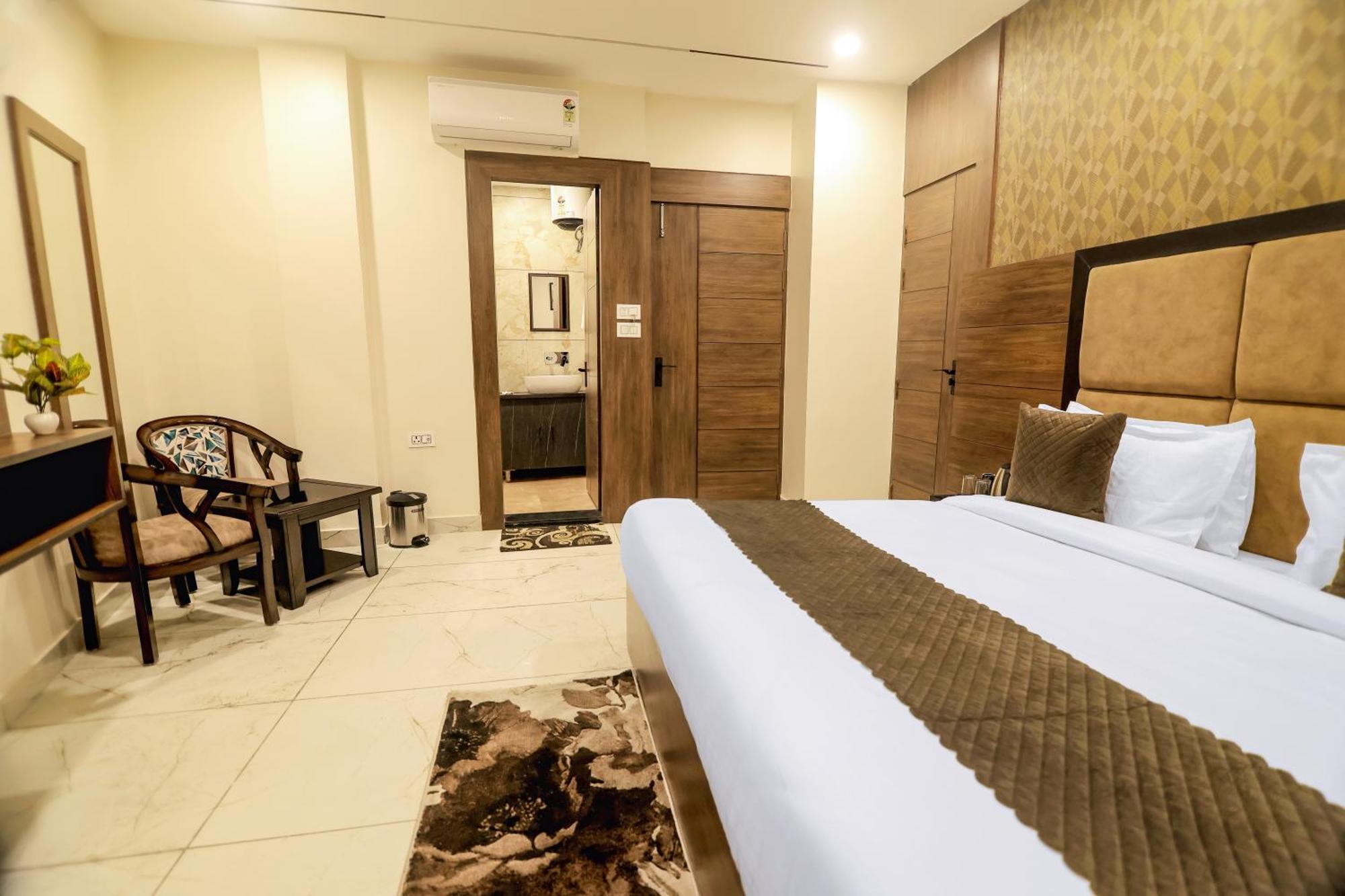 הרידוואר Hotel Hari Dhara, 100 Meters From Har-Ki-Pauri מראה חיצוני תמונה