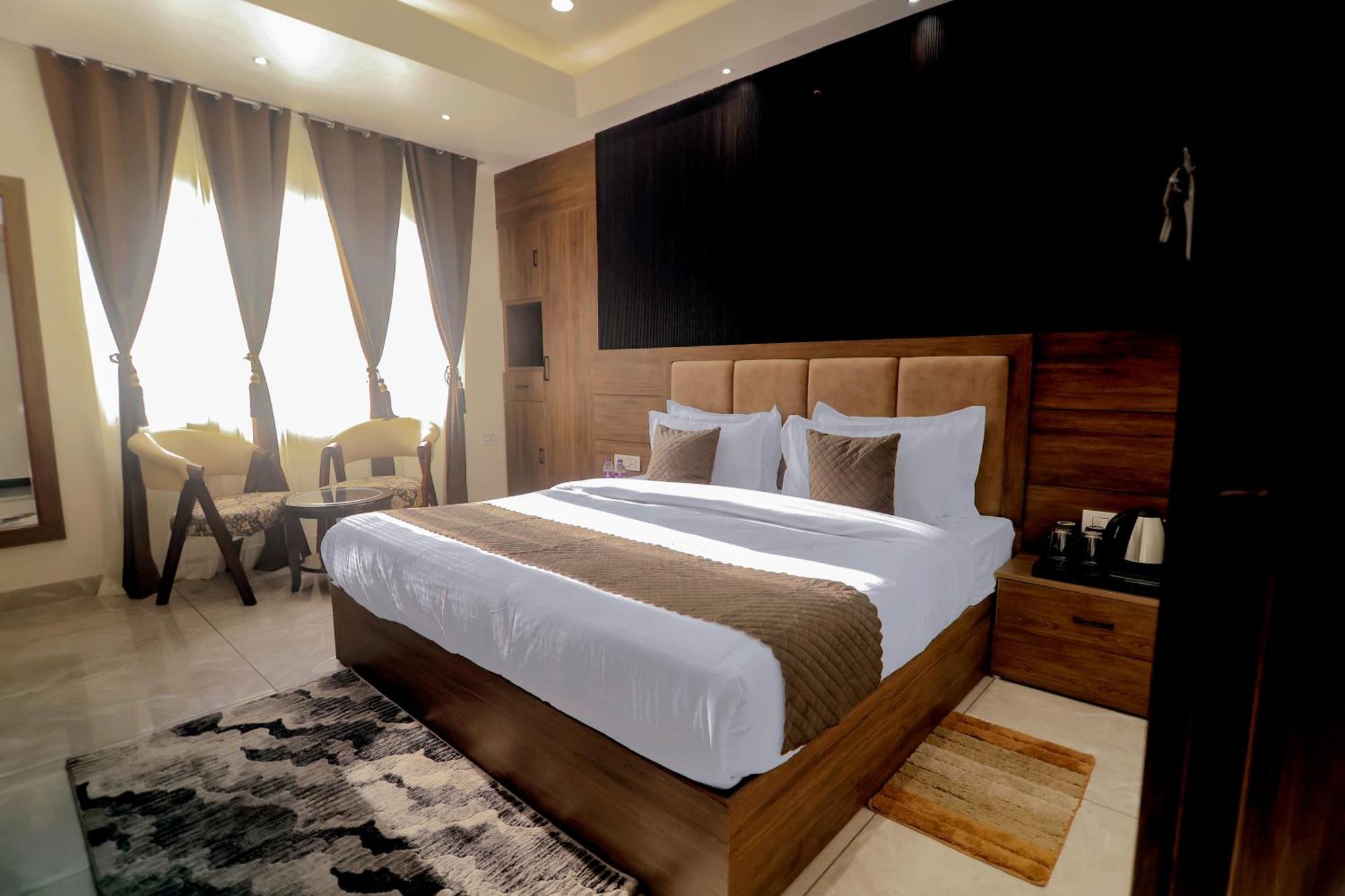 הרידוואר Hotel Hari Dhara, 100 Meters From Har-Ki-Pauri מראה חיצוני תמונה