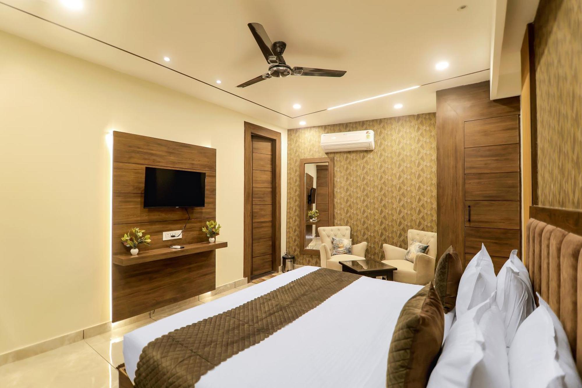 הרידוואר Hotel Hari Dhara, 100 Meters From Har-Ki-Pauri מראה חיצוני תמונה