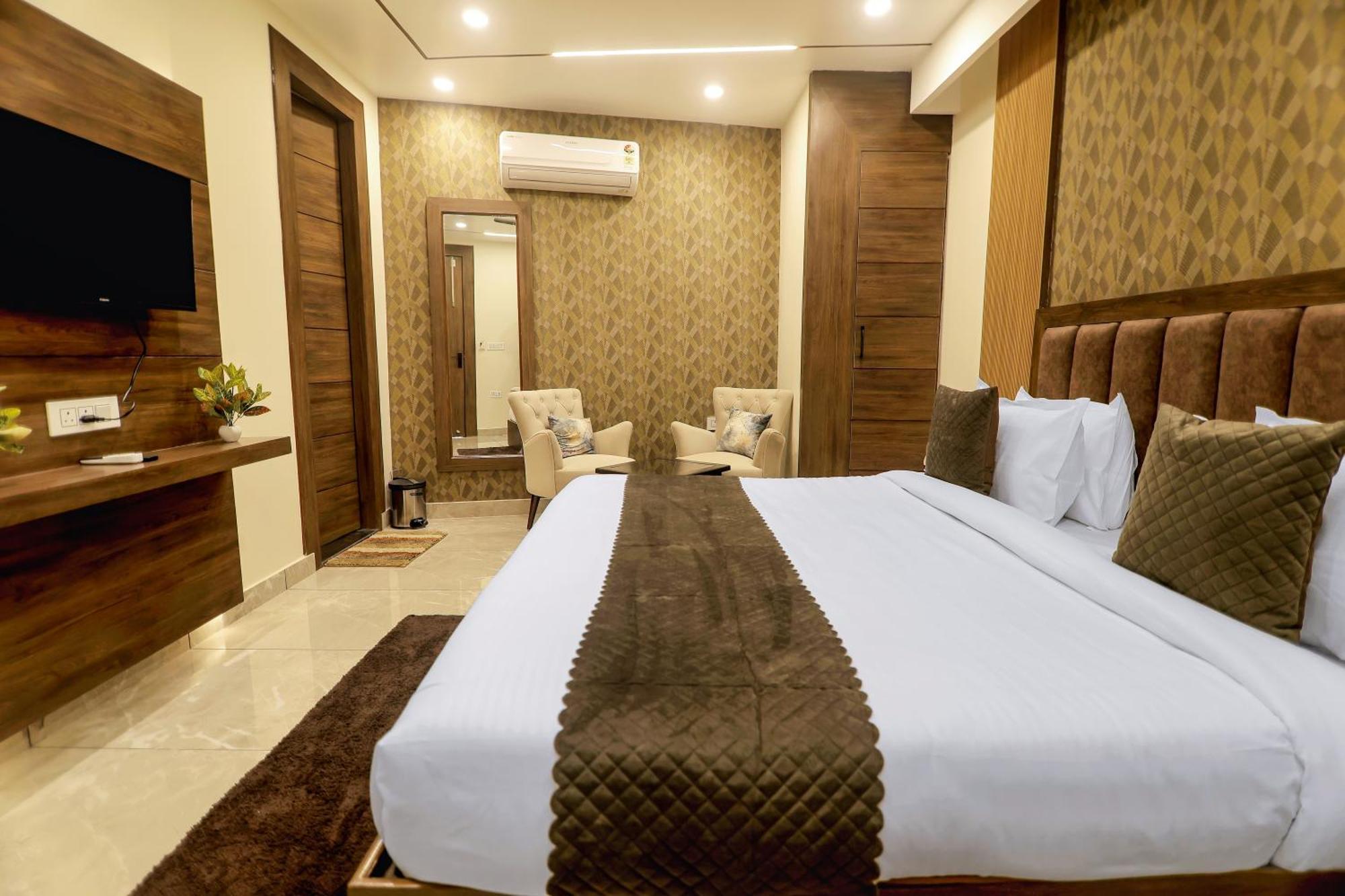 הרידוואר Hotel Hari Dhara, 100 Meters From Har-Ki-Pauri מראה חיצוני תמונה