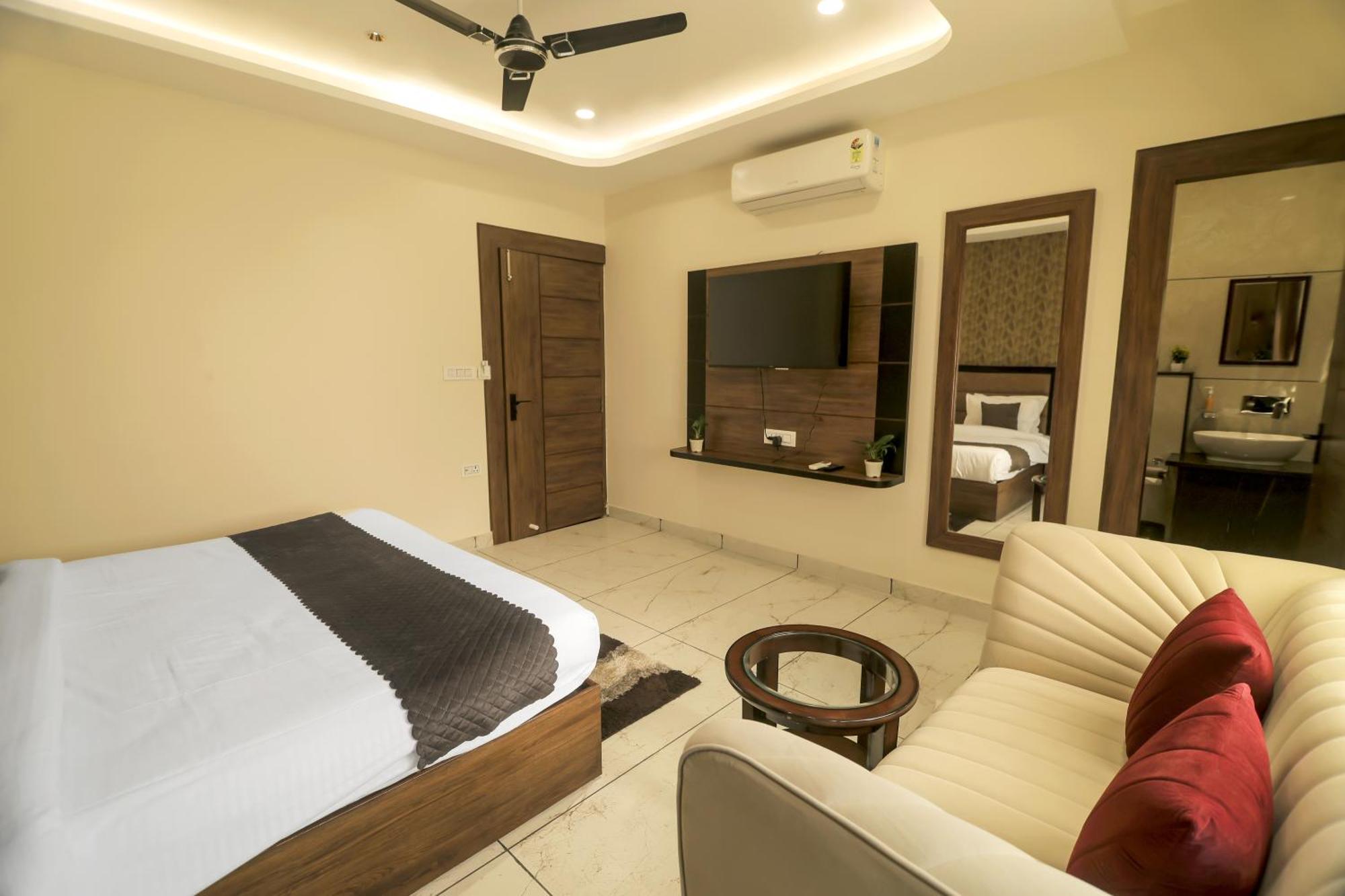 הרידוואר Hotel Hari Dhara, 100 Meters From Har-Ki-Pauri מראה חיצוני תמונה