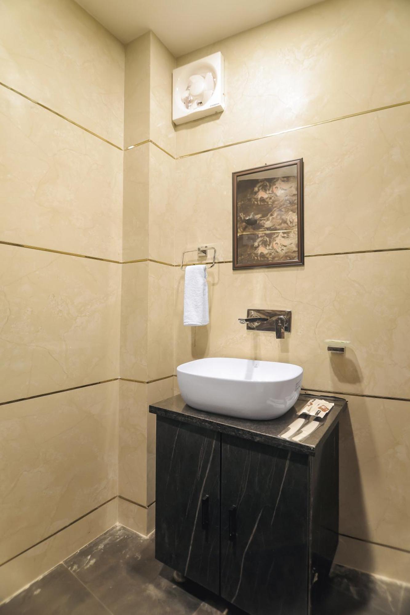 הרידוואר Hotel Hari Dhara, 100 Meters From Har-Ki-Pauri מראה חיצוני תמונה
