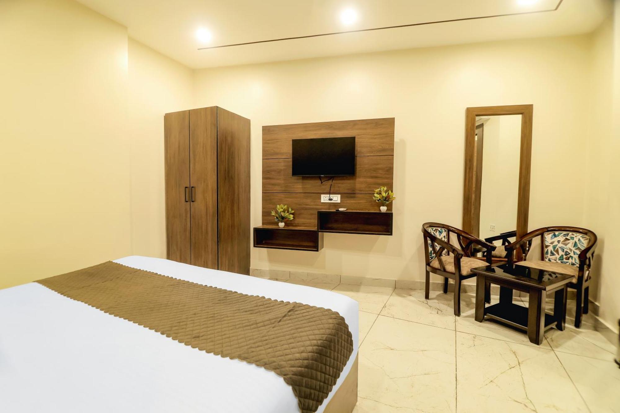 הרידוואר Hotel Hari Dhara, 100 Meters From Har-Ki-Pauri מראה חיצוני תמונה