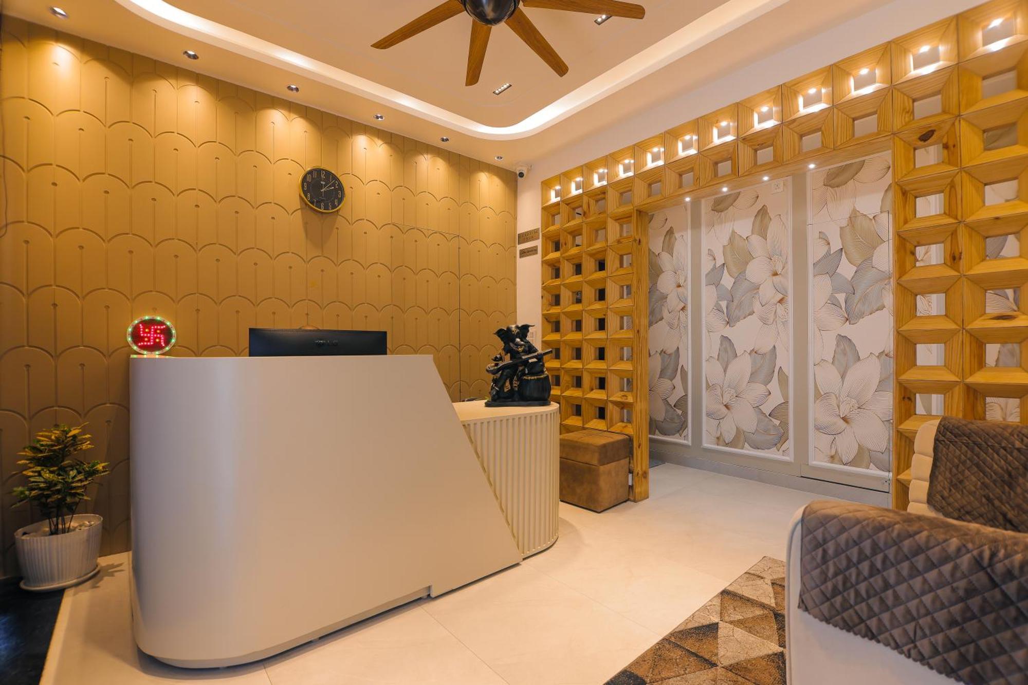 הרידוואר Hotel Hari Dhara, 100 Meters From Har-Ki-Pauri מראה חיצוני תמונה
