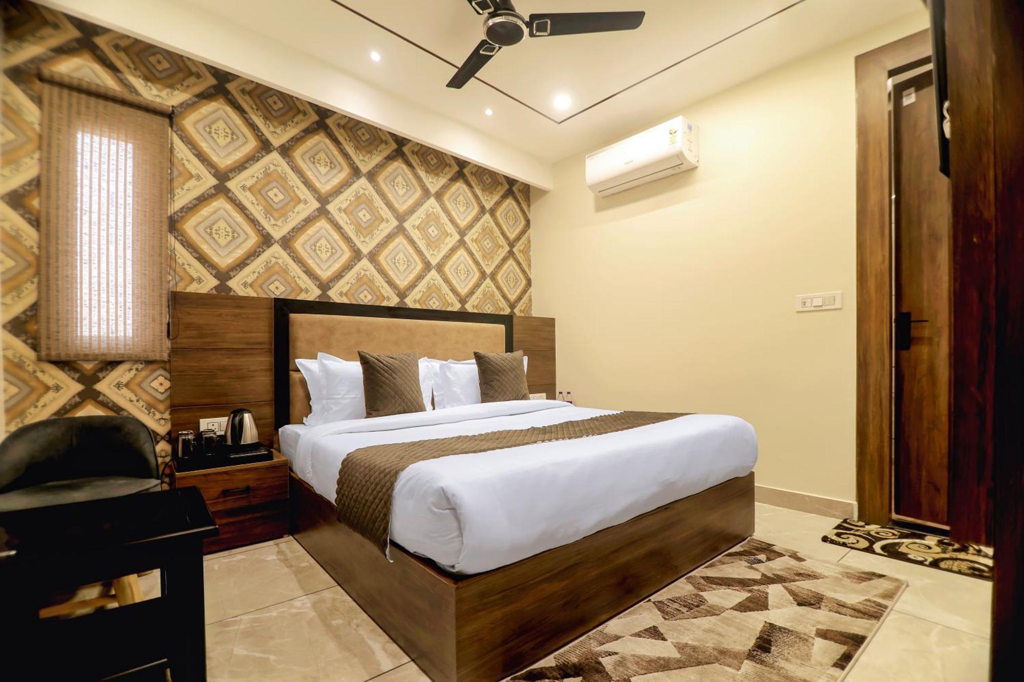 הרידוואר Hotel Hari Dhara, 100 Meters From Har-Ki-Pauri מראה חיצוני תמונה